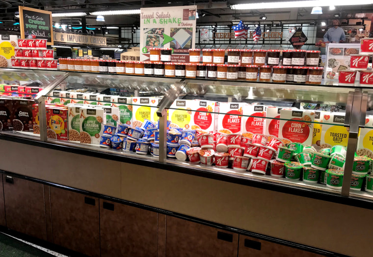 Another Dierbergs location erected a breakfast bar.