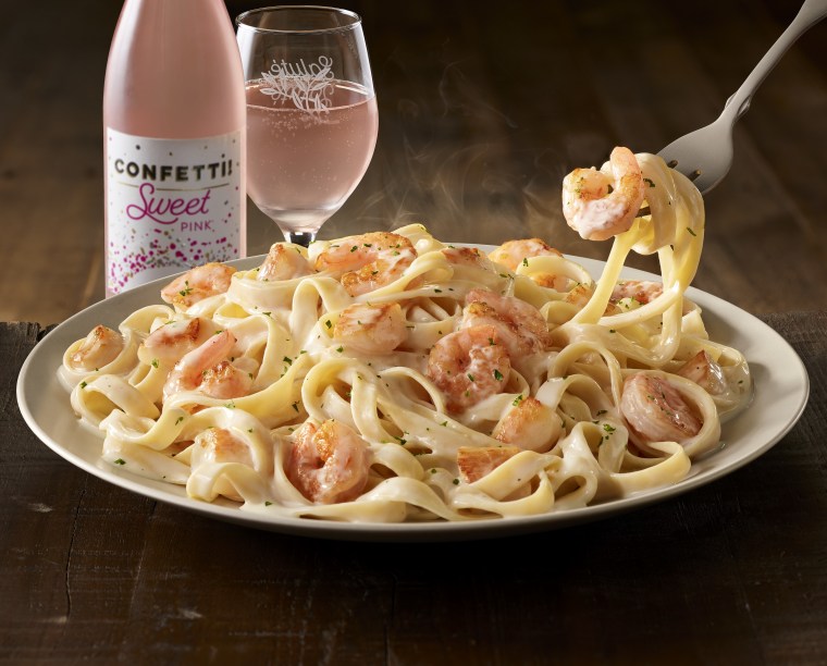 Anyone fancy a sweet, pink wine with their Seafood Alfredo?