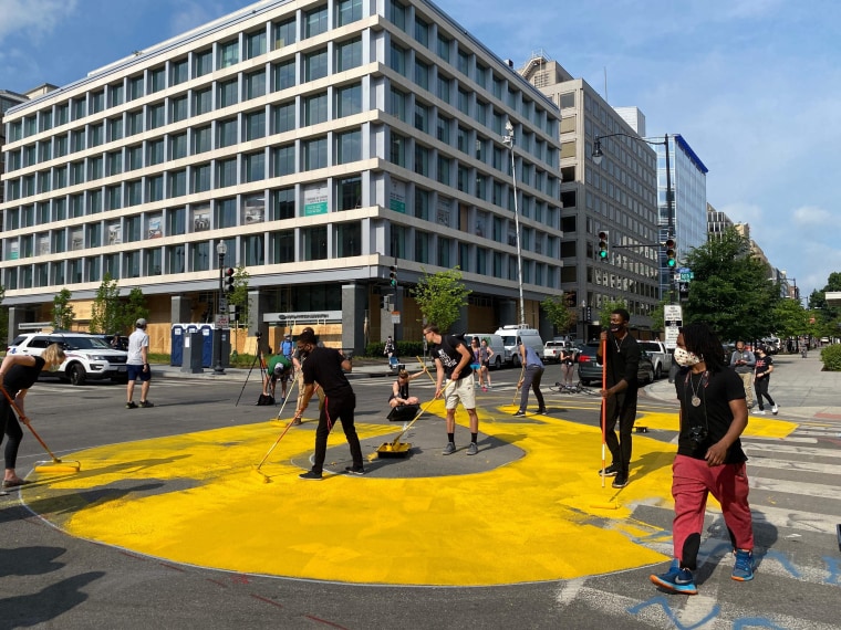 Image: Black Lives Matter sign yellow paint