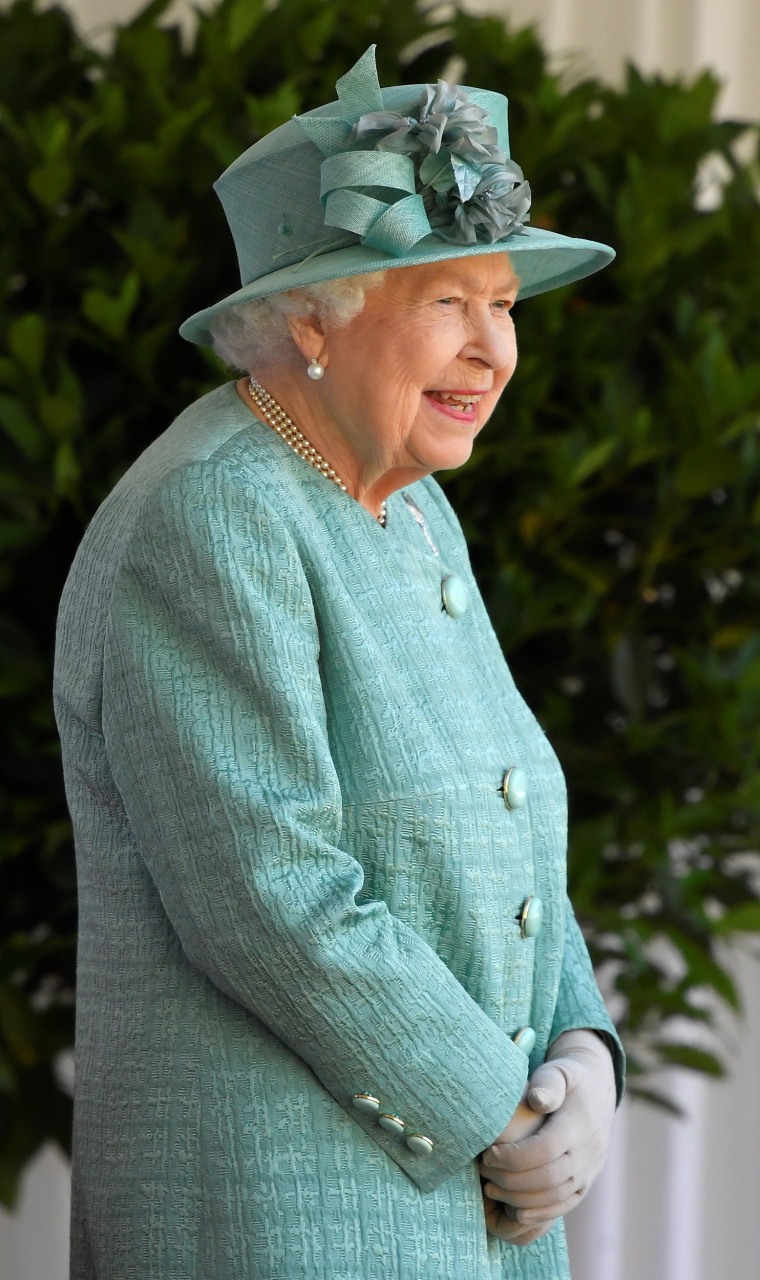 Queen Elizabeth marks her official birthday in Windsor