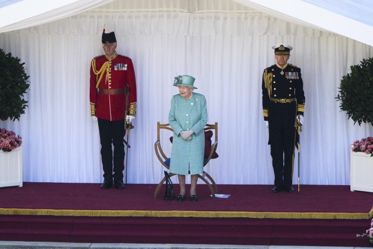 Queen Elizabeth marks her official birthday in Windsor
