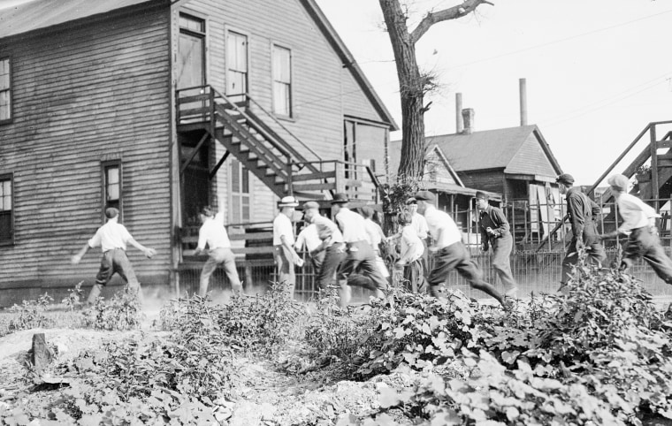 Violence during the 1919 Chicago Race Riots