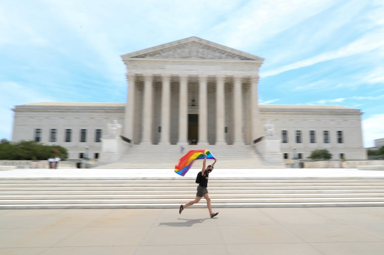 Image: U.S. Supreme Court rules that a federal law banning workplace discrimination also covers sexual orientation in Washington