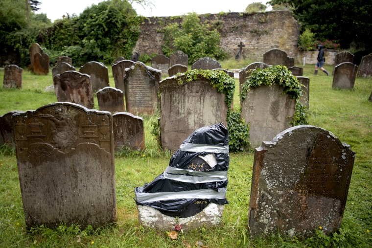 Image: Headstone Of Enslaved African Man Vandalised In Bristol