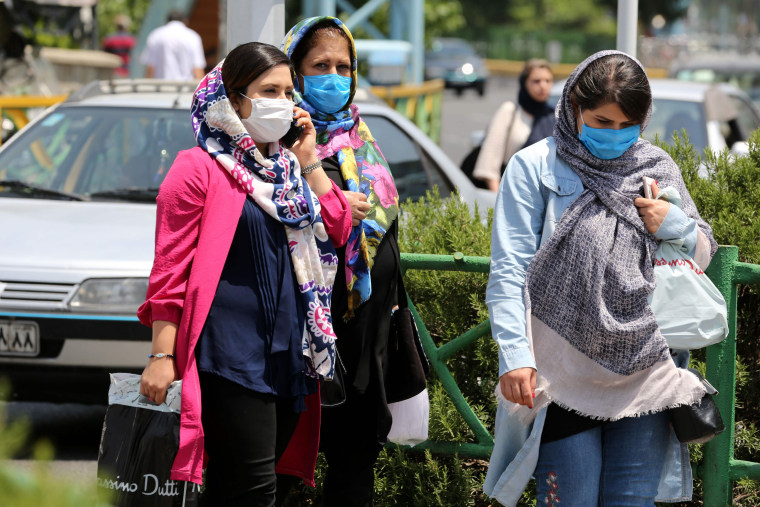 Image: Mask-wearing in Iran