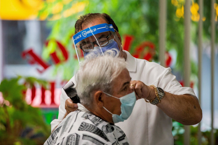 Image: A barber in Toronto