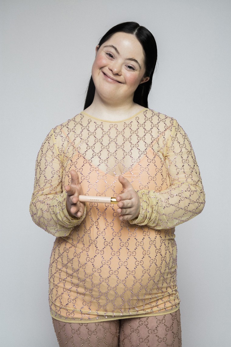 Model with Down syndrome in Gucci Unconventional Beauty ad