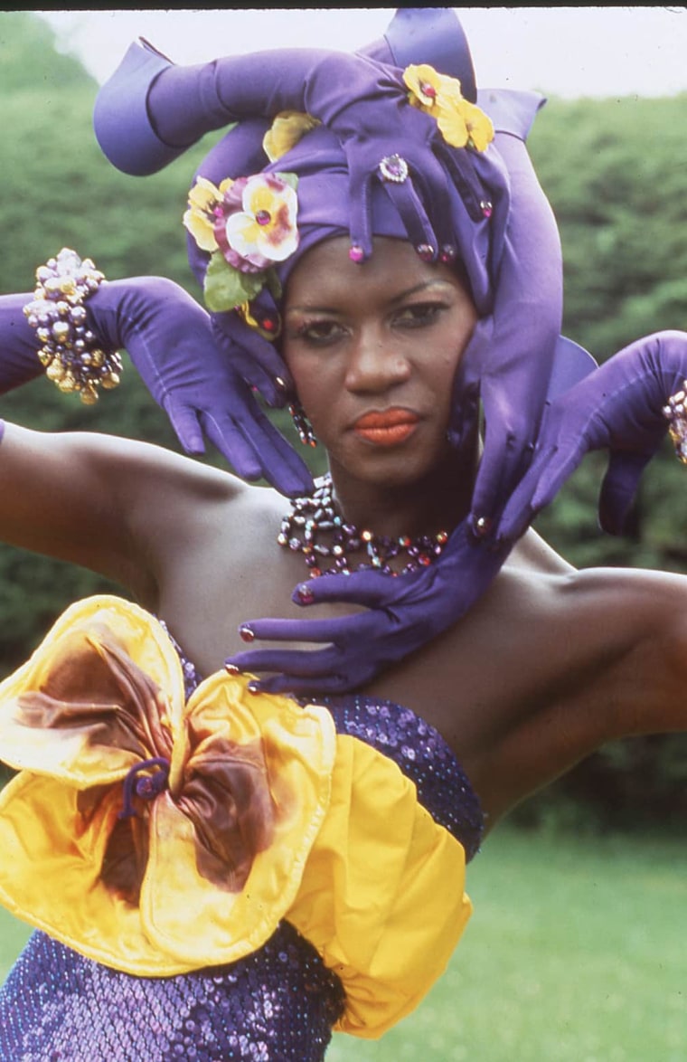 How Steven Spielberg made the film 'To Wong Foo' a cult classic