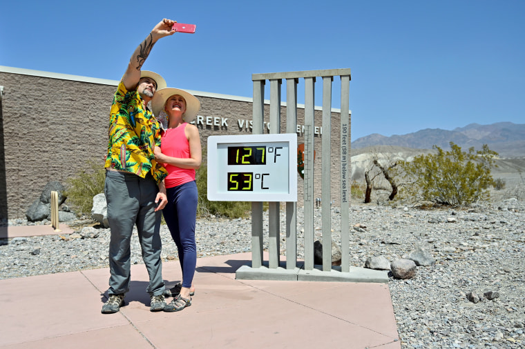 Image: Extreme heat in Death Valley, California