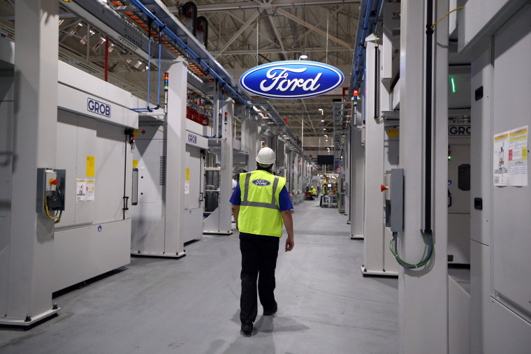 Image: The New State Of The Art Ford Production Line