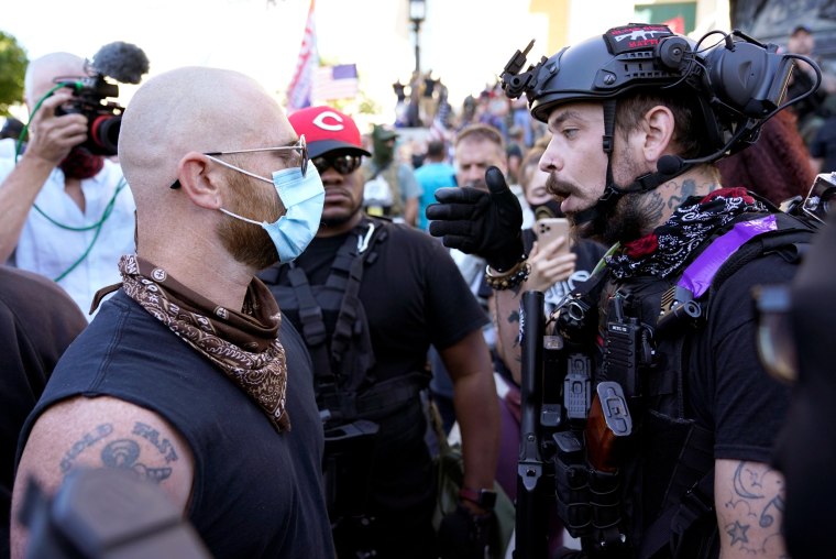 Kentucky Derby Racial justice protesters, armed militia groups