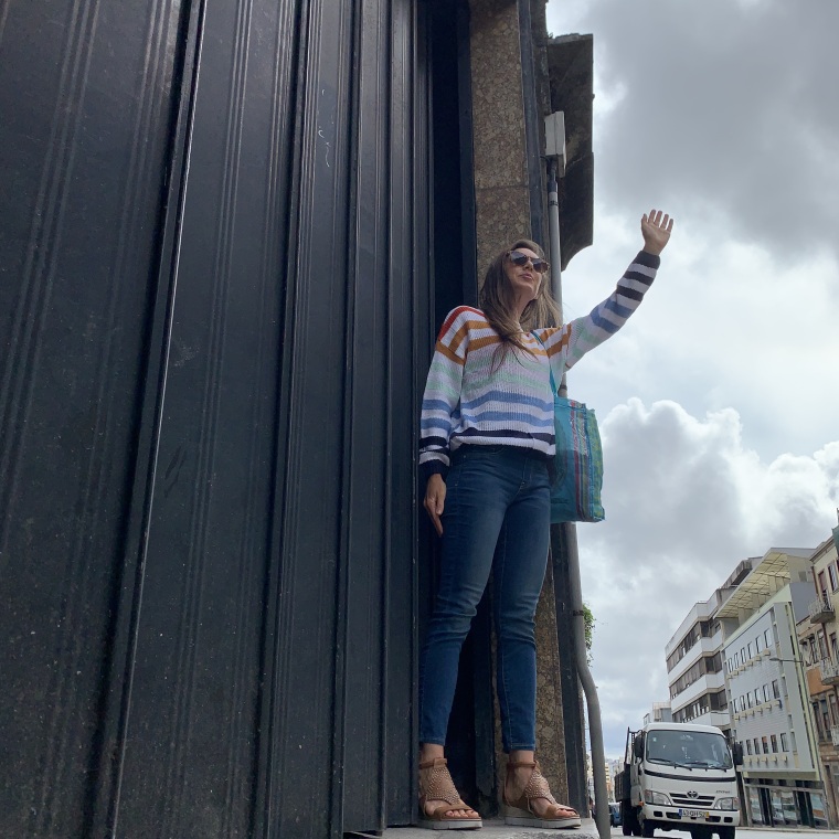 hailing a cab in my KIRUNDO striped sweater