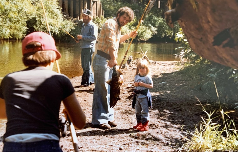 Randy Lewellen fishing with his daughter Erin