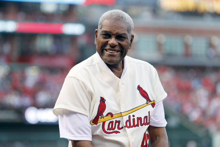 In this May 17, 2017, file photo, Bob Gibson, a member of the St. Louis Cardinals' 1967 World Series championship team, takes part in a ceremony honoring the 50th anniversary of the victory, before a baseball game between the Cardinals and the Boston Red Sox in St. Louis.