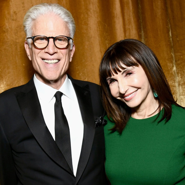 Mary steenburgen honors anniversary to ted danson with hilarious photo