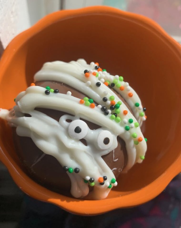 This chocolate bomb is Halloween-ready!