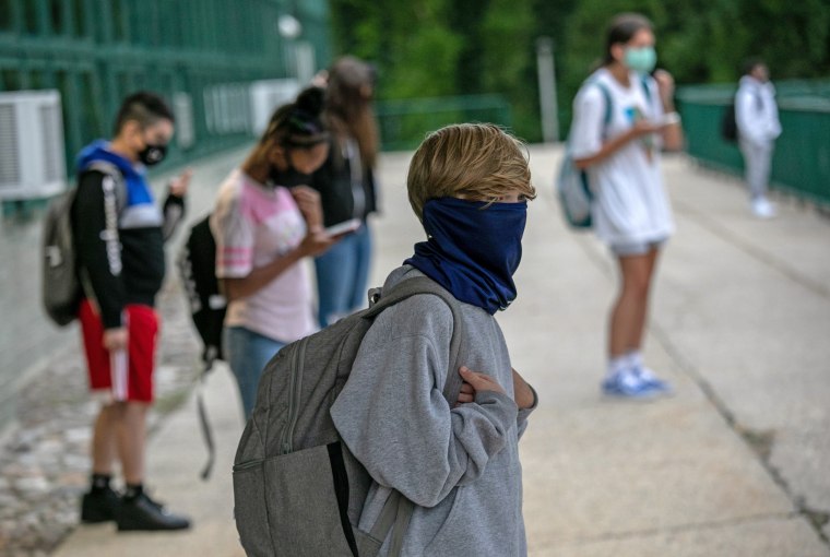 Connecticut Students Return To School With Hybrid Model During COVID-19 Pandemic