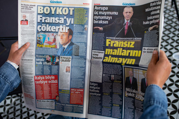 Image: The Pro-government newspaper Yeni Safak calling for a boycott of French goods, Istanbul