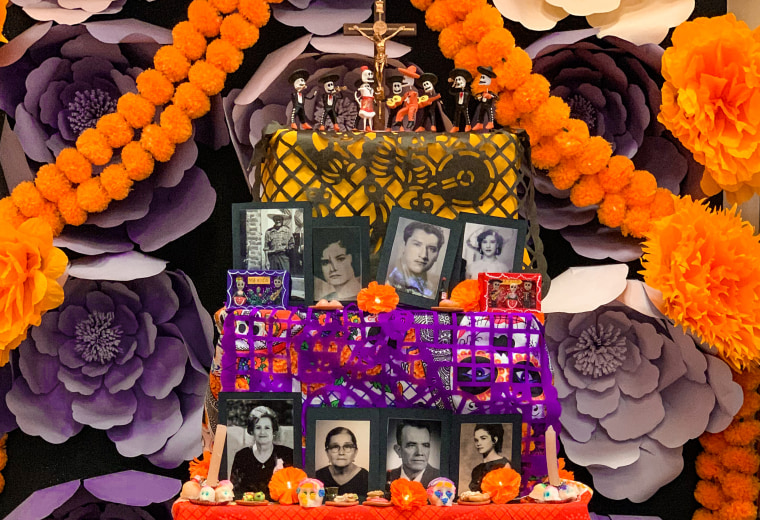 On Día de los Muertos, Latino families honor relatives who died from  Covid-19