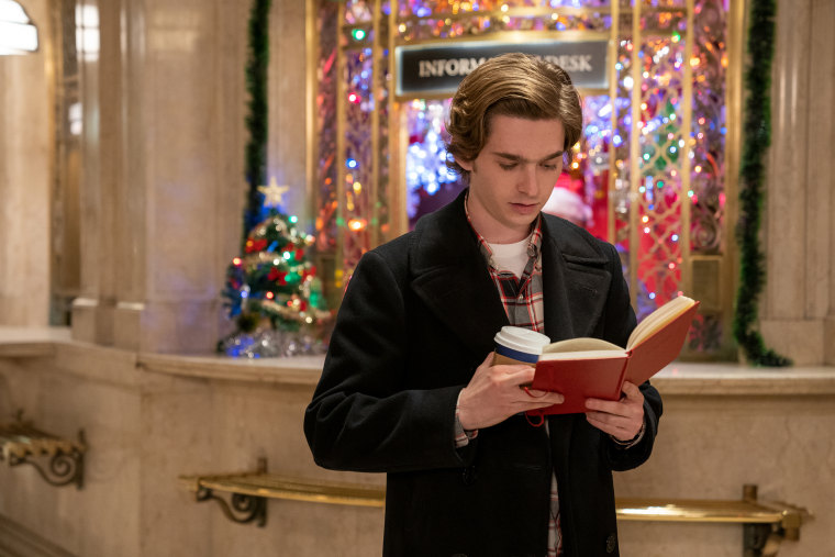 Dash (Austin Abrams) finds a red notebook at the Strand bookstore, whose cover asks a simple question, "Do you dare?"