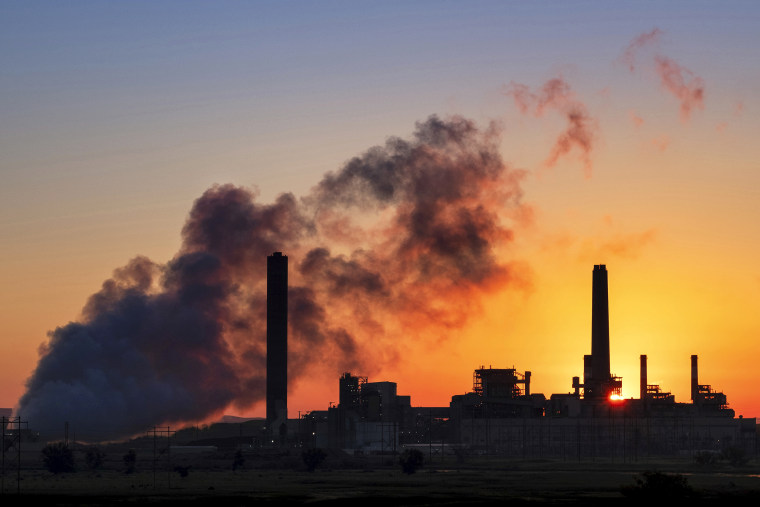 Image: Wyoming coal plant