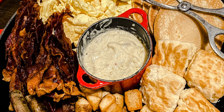 The sausage gravy at Legoland Florida's Shipwreck Restaurant is one of the best breakfast buffet items I've ever had.