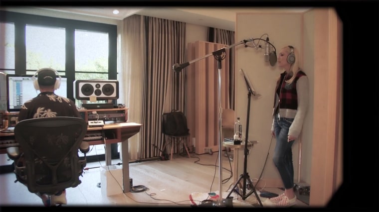 Gwen Stefani in the studio during the video.