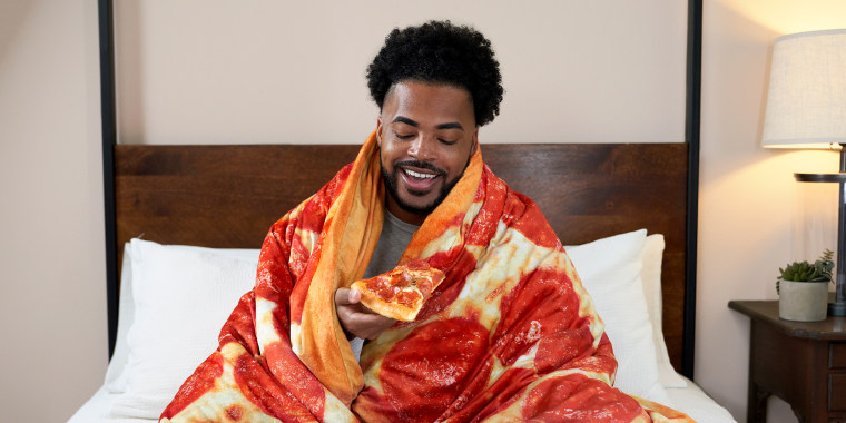 Is it just us or is this blanket making you hungry too?
