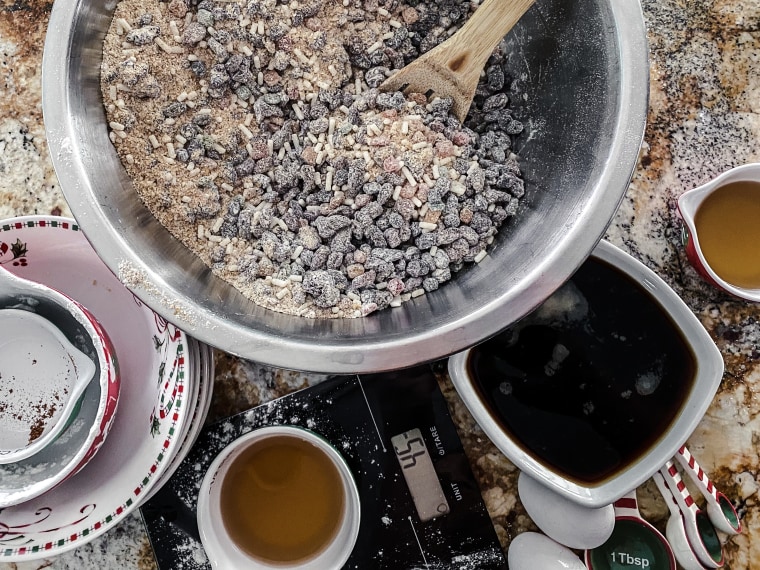The royal family's Christmas pudding recipe starts with combining dry ingredients.