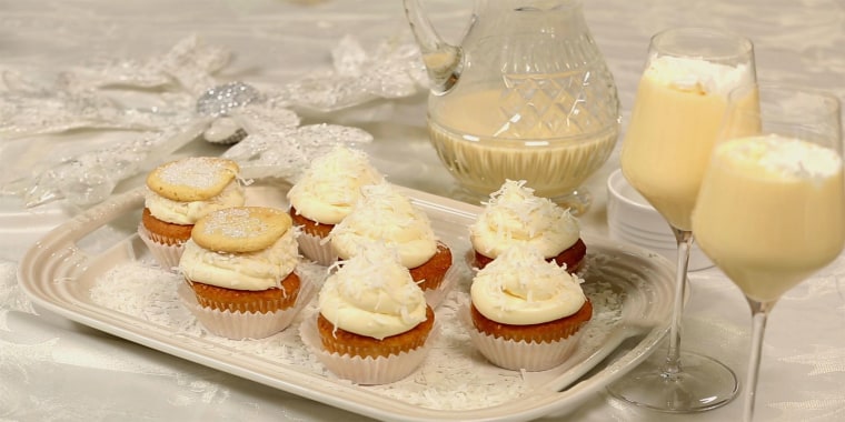 Aunt Sandy Claus Christmas Sugar Cookie Cupcakes