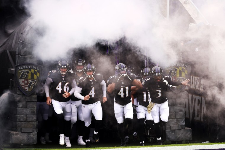 Image: Tennessee Titans v Baltimore Ravens
