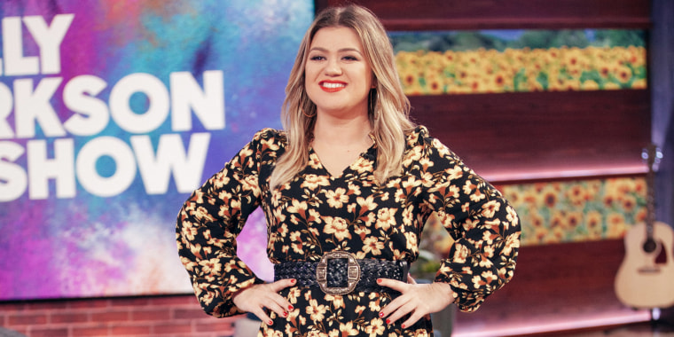"The Kelly Clarkson Show" renewed through 2023