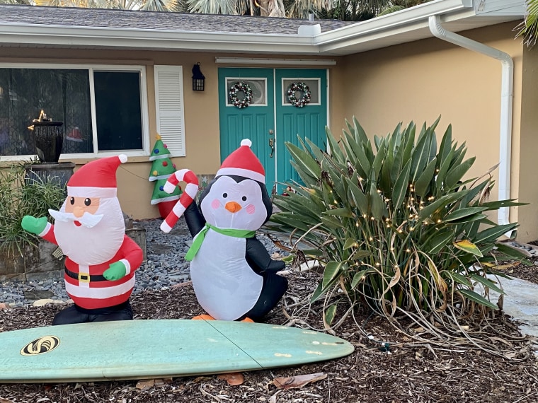 With the correct Christmas lights in tow, Terri headed home, where her family finished decorating and were ready to light up the yard with holiday joy by the time it got dark that evening.