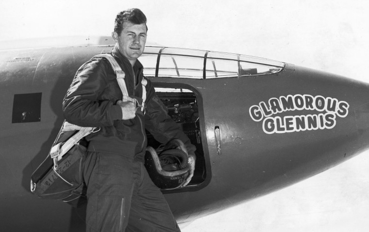 Image: US Air Force test pilot Chuck Yeager, who on Octob