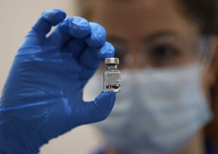 Image: Pfizer-BioNTech COVID-19 vaccine