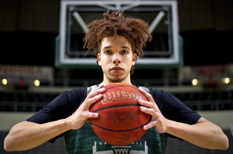 Ohio University basketball standout overcomes tragedy and HS career on bench en route to stardom