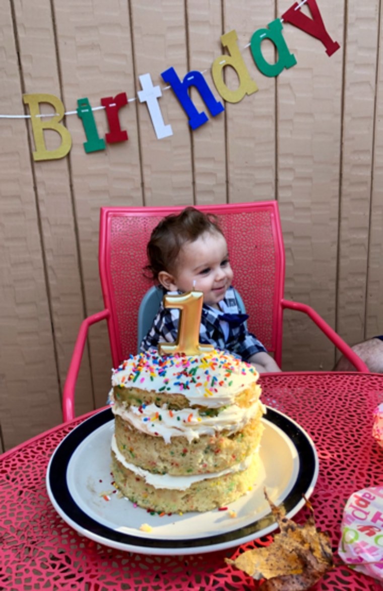 I TURNED ORDINARY BAKERY CAKE INTO A BIRTHDAY CAKE