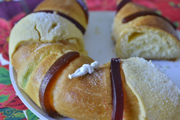 Traditional Rosca De Reyes
