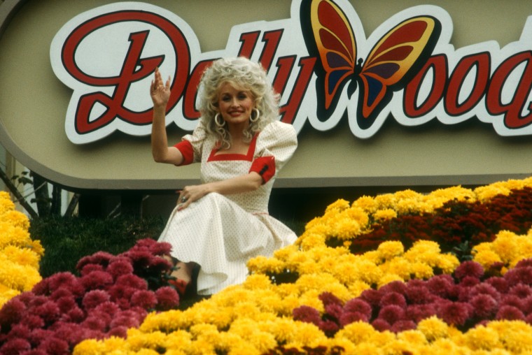 Dollywood Theme Park