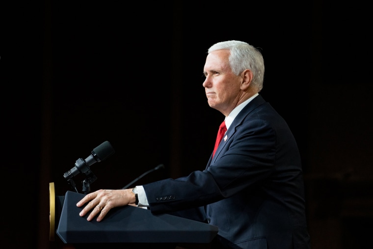 Image: Vice President Mike Pence Campaigns In Georgia For Republican Senate Candidates