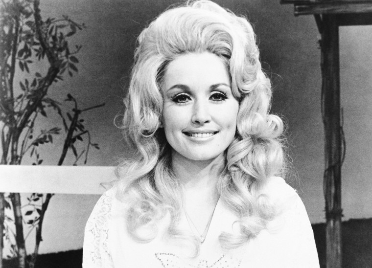 Image: Dolly Parton young