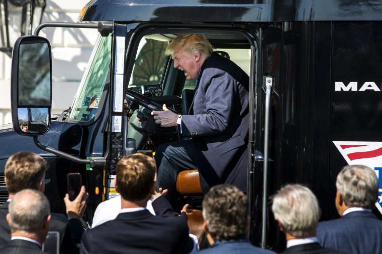 Image: Trump Meets With Truckers While Republicans Brace for Health Care Vote