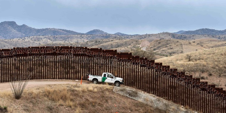 Image: Border Patrol, Arizona