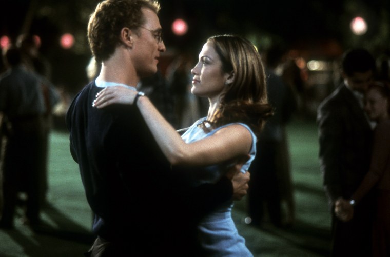 Matthew McConaughey And Jennifer Lopez In 'The Wedding Planner'