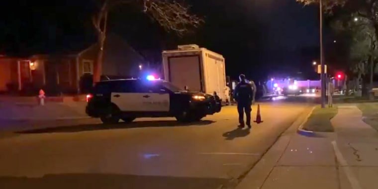 Image: Two doctors dead after standoff with Austin SWAT Team