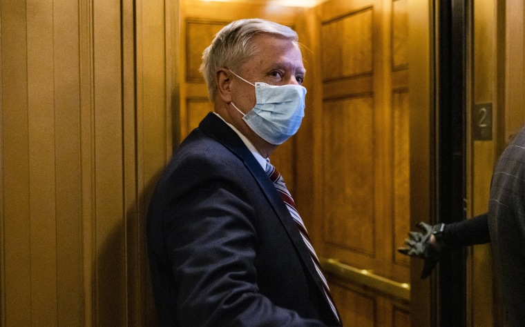Image: Sen. Lindsey Graham (R-SC) leaves the floor of the Senate following a vote