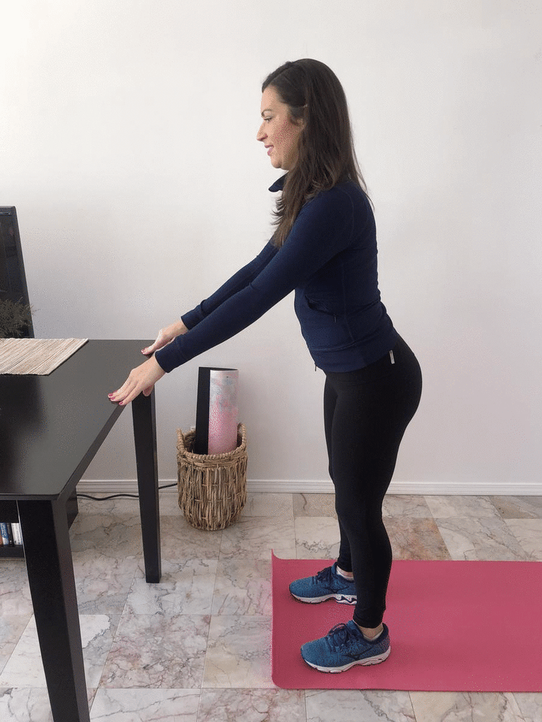 thick ass in yoga pants on Make a GIF