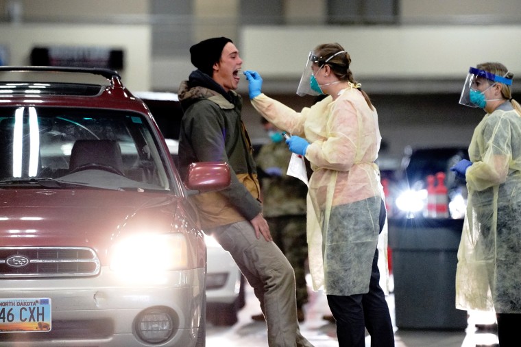 Image: Drive-thru testing site in Bismarck