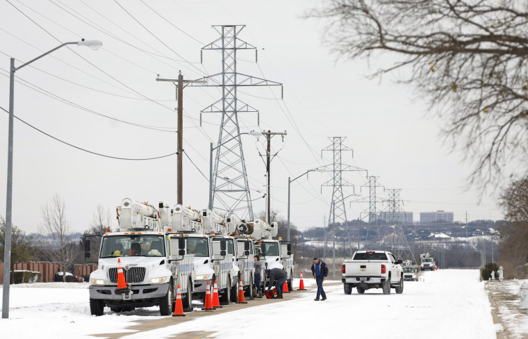 Image: Winter Storm Uri Brings Ice And Snow Across Widespread Parts Of The Nation