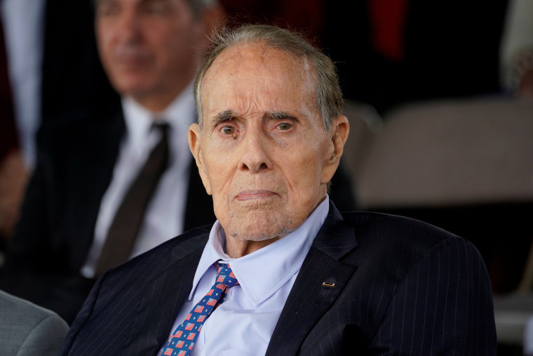Image: Bob Dole attends welcome ceremony in honor of new Joint Chiefs Chairman Milley at Joint Base Myer-Henderson Hall, Virginia in 2019
